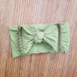 Baby Bling Bows Olive pom trim bow